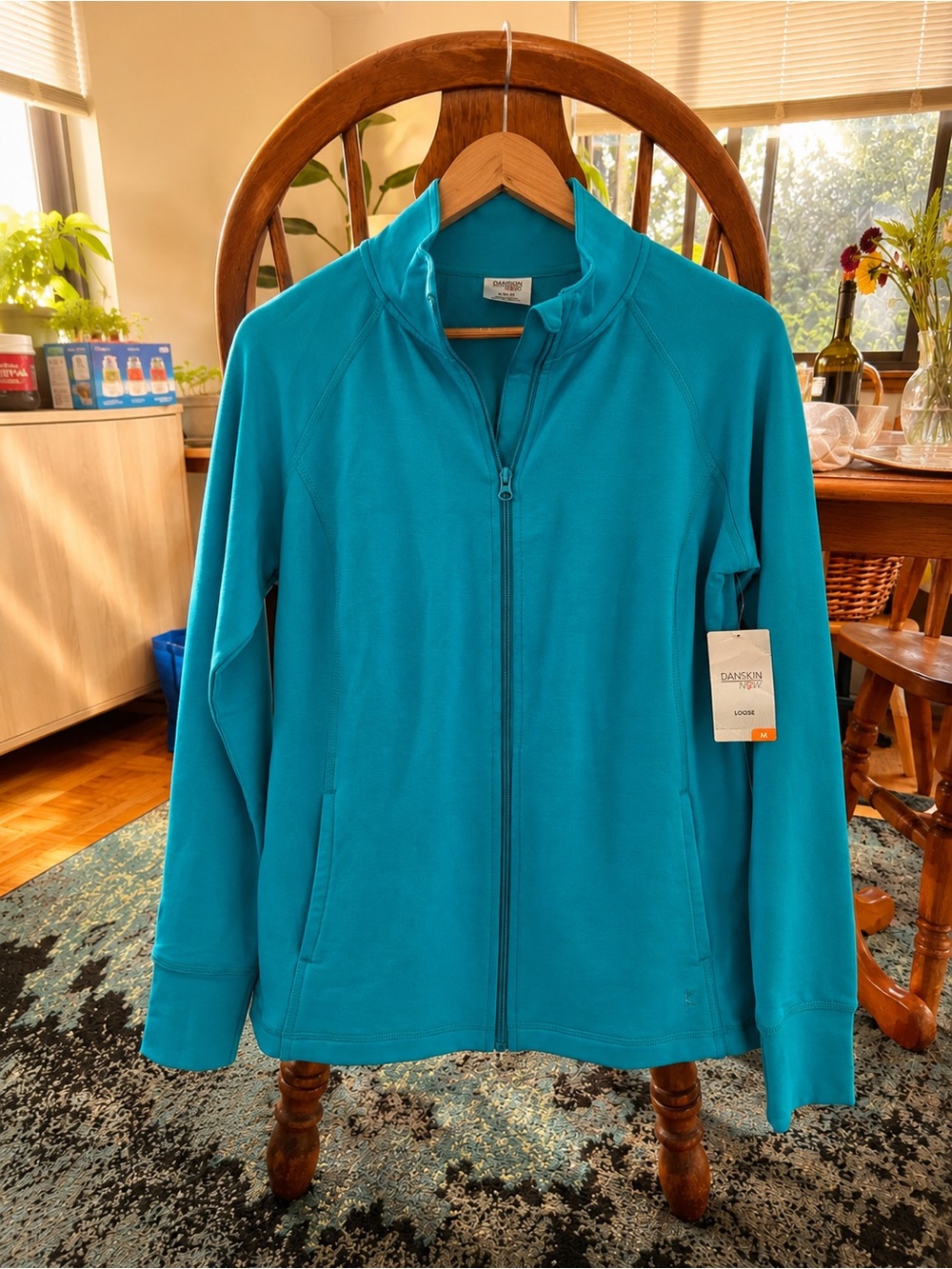 NWT Danskin Aqua Blue Zip Athletic Jacket Pullover Zipper Medium - Flaw READ